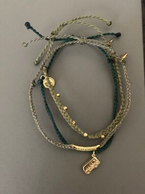 Pura Vida vw bus stack 3 bracelets